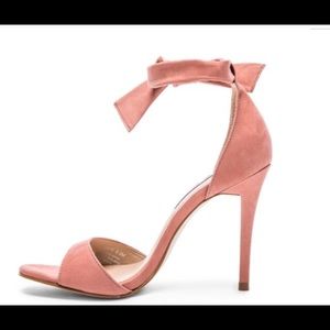 Steve Madden Bowwtye Pink Suede Heels